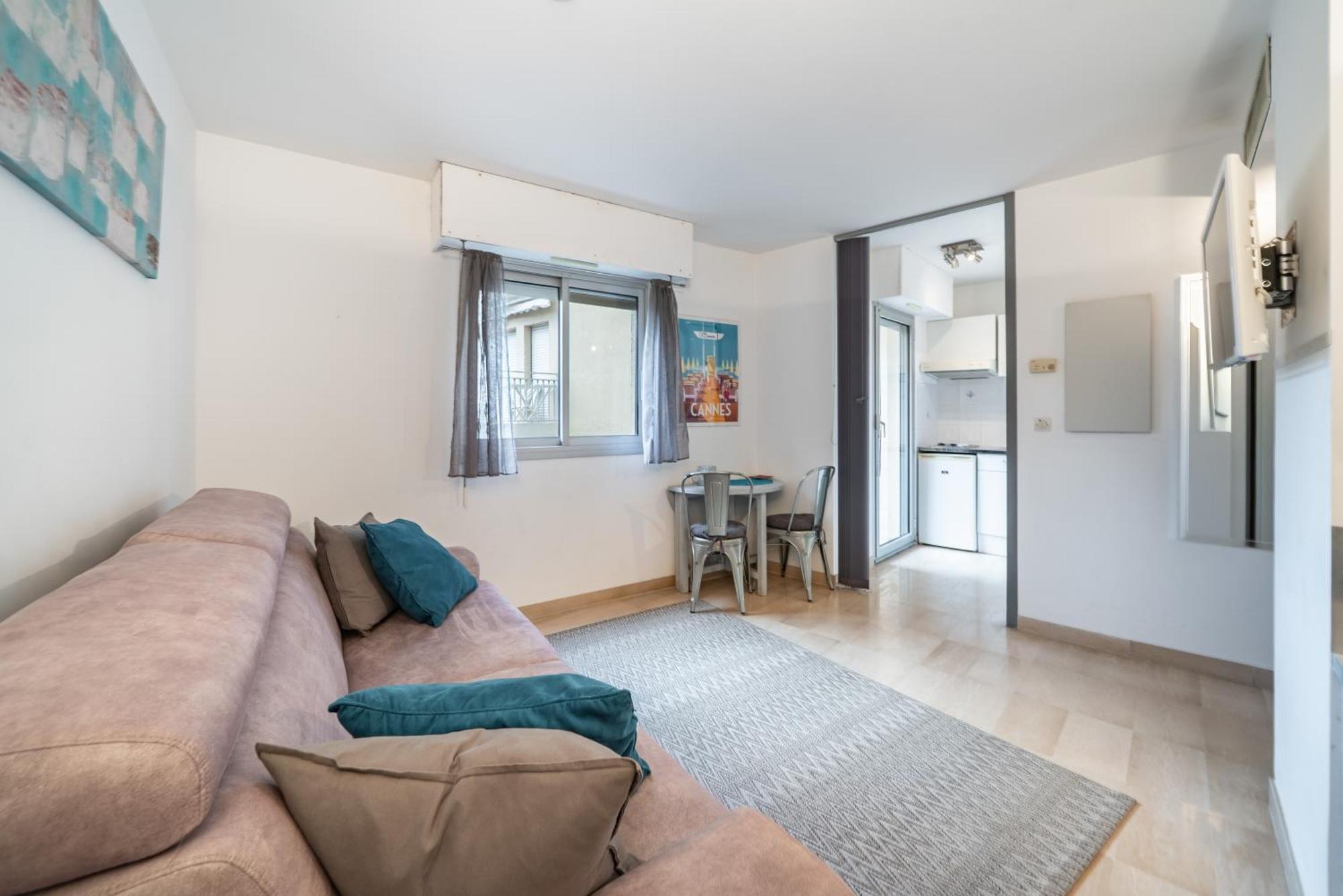 Au Calme Dans Le Quartier Du Suquet - Proche Croisette Et Centre-ville Apartment
