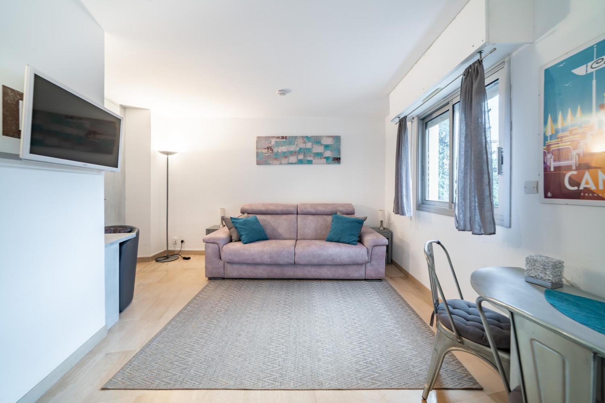Au Calme Dans Le Quartier Du Suquet - Proche Croisette Et Centre-ville Apartment Cannes